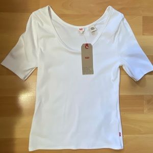 Levi’s swoop neck top
